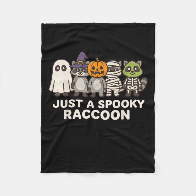 Just A Spooky Raccoon Halloween Costume Cartoon De Fleecedecke (Vorderseite)