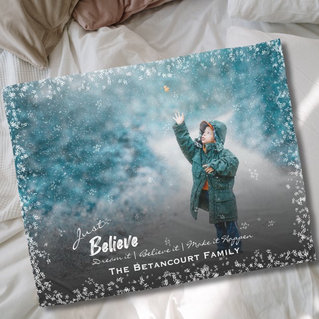 Just Believe Dream It Make it Happen Snow Frame Fleecedecke (Von Creator hochgeladen)