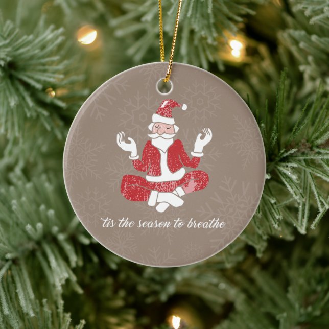 Just Breathe Yoga Santa Keramikornament (Baum)
