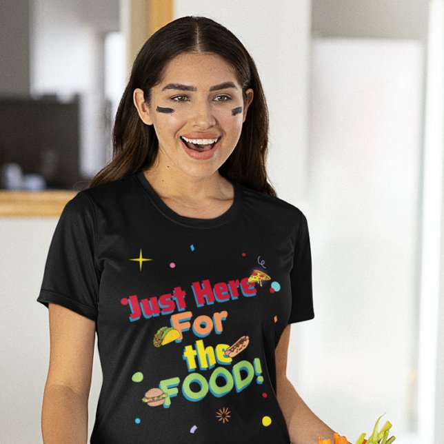 Just Here for the FOOD! Funny Game Watch Party  T-Shirt (Von Creator hochgeladen)