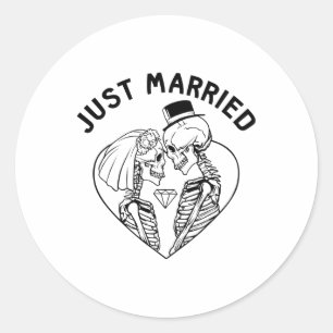 Just Married Bride Groom Skeleton Couple Halloween Runder Aufkleber