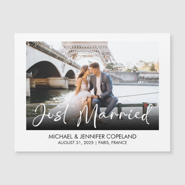 Just Married | Elegantes Hochzeitfotografie Magnetkarte (Vorderseite)