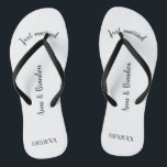 Just married personalisierbare flip flops<br><div class="desc">Personalisierbare Flip Flops als Geschenk für das Brautpaar.</div>