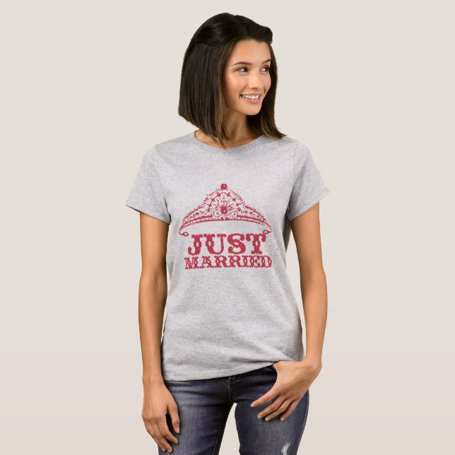 Just Married Princess Bride Tiara Weddings T-Shirt (Vorne ganz)