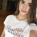 Just Married Red Hearts T-Shirt<br><div class="desc">einfach verheiratet mit roten verflochtenen Herzen und Ehedetails Personalisierung</div>