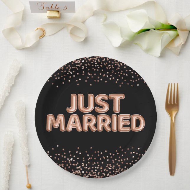 Just Married Rose Gold Hochzeitsballons auf Black Pappteller (Hochzeit)