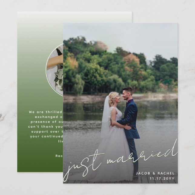 Just Married Script Overlay Green Foto Wedding Ankündigung (Vorne/Hinten)