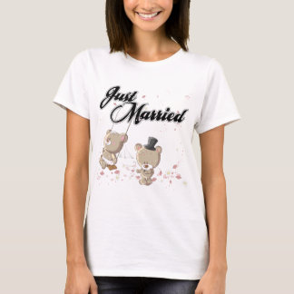 Just Married Teddy Bears T-Shirt