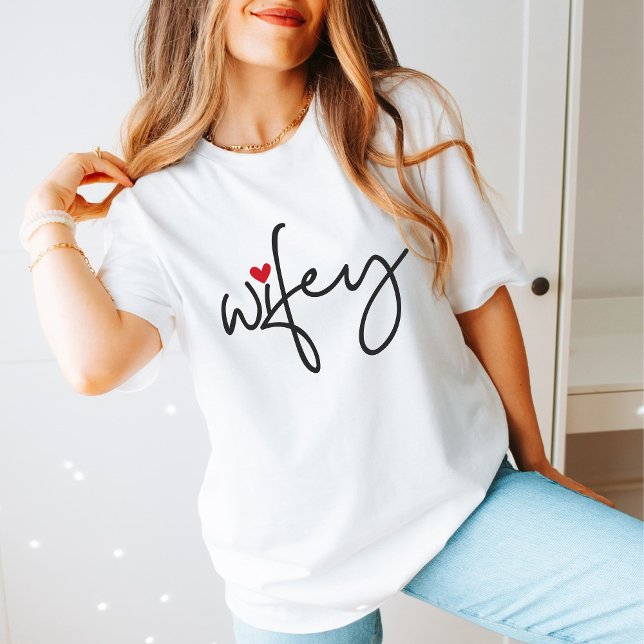 Just Married Wifey Modern Elegantes einfaches Skri T-Shirt (Von Creator hochgeladen)