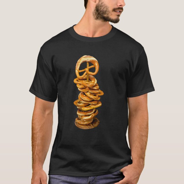 Just Really Like Pretzels Pretzel Tower T-Shirt (Vorderseite)