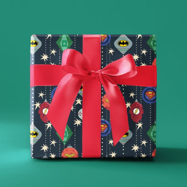 Justice League Holiday Bauble Pattern Geschenkpapier (Wrapping paper on gift)