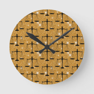 Justice Symbol Balanced Scales Golden Glitter Runde Wanduhr