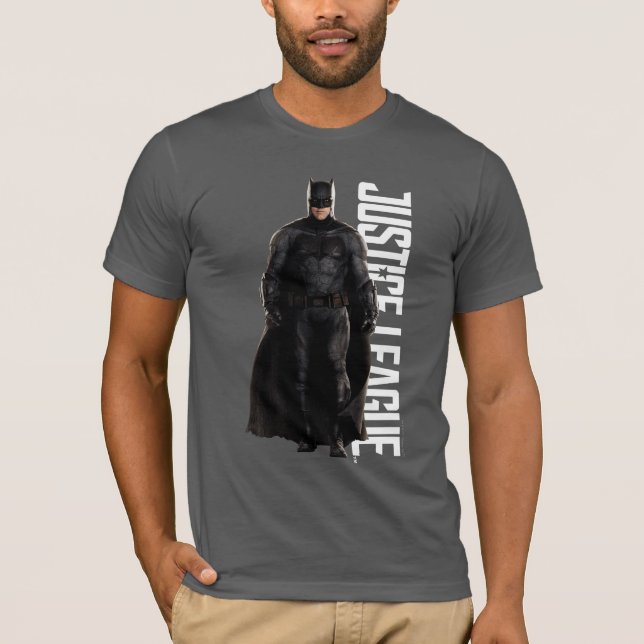 Justizielle Liga | Batman auf dem Schlachtfeld T-Shirt (Vorderseite)