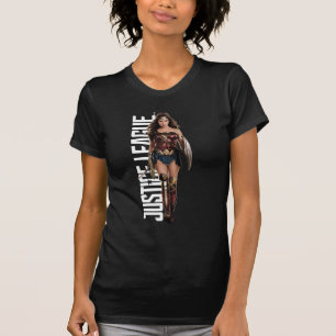 Justizielle Liga Wonder Woman auf dem Schlachtfe T-Shirt