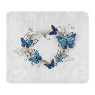 Juwelenherz mit Schmetterlingen Morpho Schneidebrett