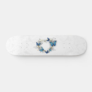 Juwelenherz mit Schmetterlingen Morpho Skateboard