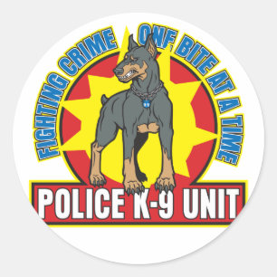 K9 Doberman Bite Runder Aufkleber