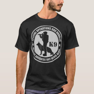K9   Spezialbetrieb Dog Handler T-Shirt