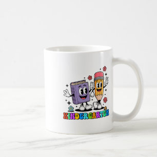 K ist für Kindergarten-Lehrer Bleistift Buch Zurüc Kaffeetasse