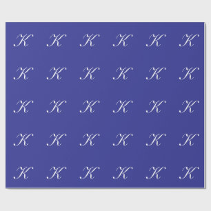 "K" Monogramm Initial Weiß auf Blau Geschenkpapier