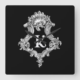 K Monogramm Quadratische Wanduhr