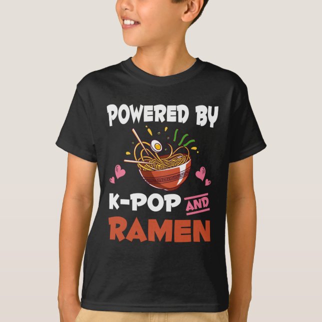 K-Pop und Ramen süchtig Kawaii Noodles Kpop T-Shirt (Vorderseite)