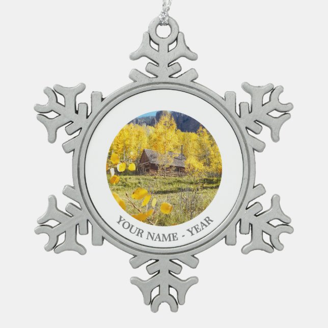 Kabine in den Espen Schneeflocken Zinn-Ornament (Vorderseite)