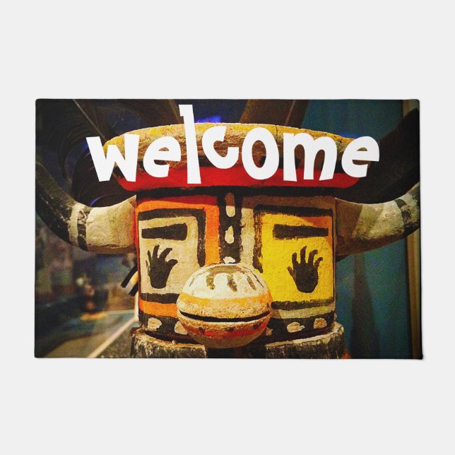 Kachina Doll Niedlich Face Foto Begrüßung Typograf Fußmatte (Vorderseite)