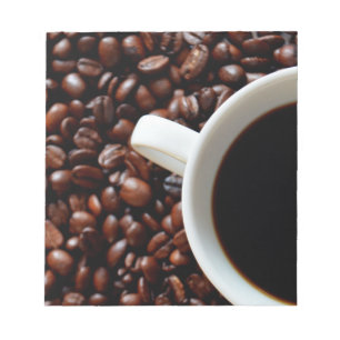 Kaffee-Cup mit Kaffee, Kaffeebohnen Notizblock