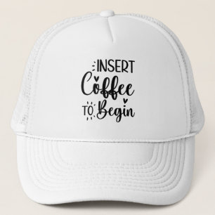 Kaffee einlegen, um mit eleganter einfacher Typogr Truckerkappe