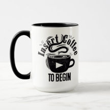 Kaffee einwerfen, um lustiges Kaffee-Zitat zu begi