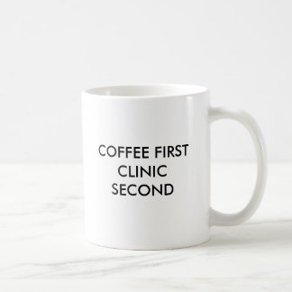 KAFFEE-ERSTE KLINIK ZWEITE KAFFEETASSE