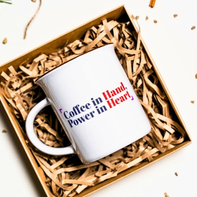 Kaffee in der Hand, Power im Herzen Kaffeetasse (Von Creator hochgeladen)