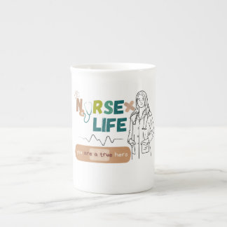 "Kaffee, Krümel und Rettend Leben - Tasse des Kran