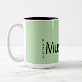 "Kaffee + Musik = Frieden Zweifarbige Tasse