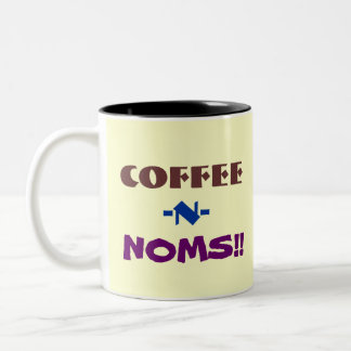 Kaffee N Noms:  Addieren Sie Ihr eigenes Bild Zweifarbige Tasse