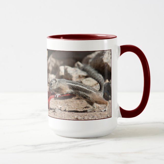 Kaffee Squirrels Wecker-Tasse Tasse (Rechts)