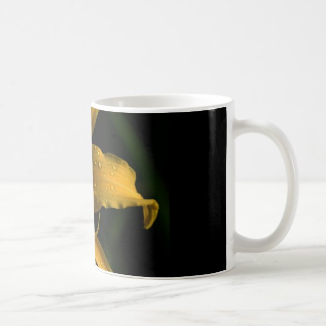 Kaffee-Tasse mit gelber Lilie Kaffeetasse (Rechts)