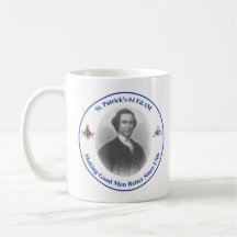 Kaffee-Tasse mit St. Patrick's #4-Logo auf zwei Se