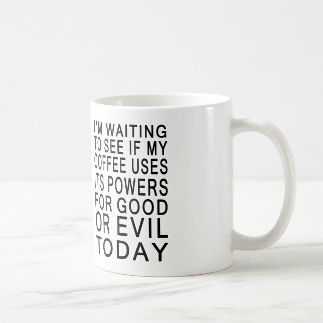 Kaffee-Übel oder gutes Tasse (Rechts)