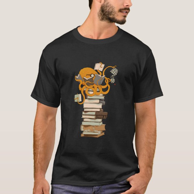 Kaffee und Bücher lesen T-Shirt (Vorderseite)