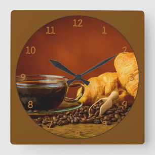 Kaffee und Croissant Quadratische Wanduhr