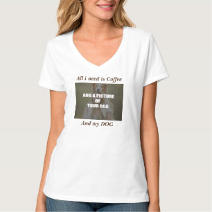 Kaffee und mein Hundebüt Kissen T-Shirt