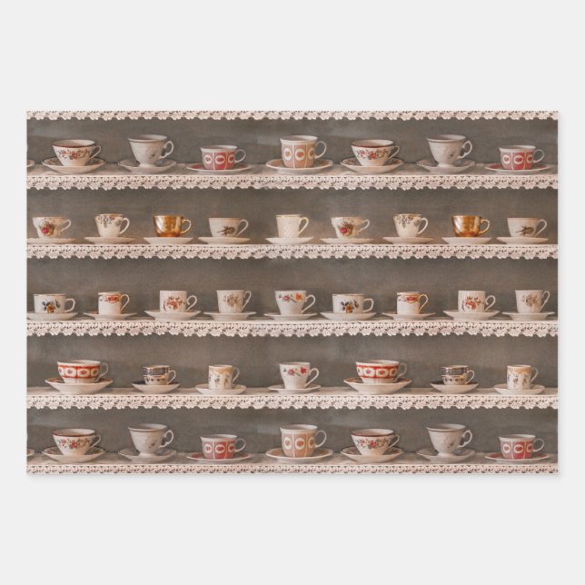 Kaffee- und Teebeutel auf einem Sofa Niedliches Fo Geschenkpapier Set (Vorderseite)