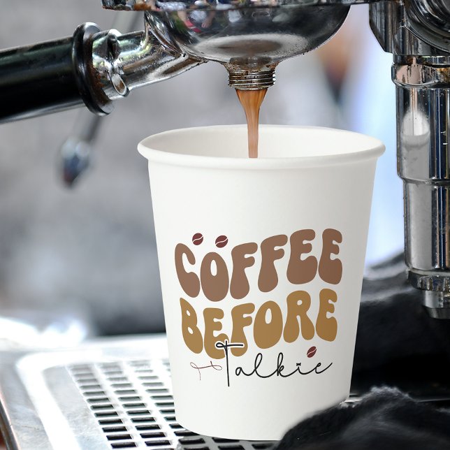 Kaffee vor Talkie Funny Retro Text Style Pappbecher (Von Creator hochgeladen)