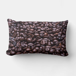 Kaffeebohnen werfen Kissen