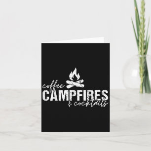 Kaffeekaminen und Schwänze Grafisches Camping Karte
