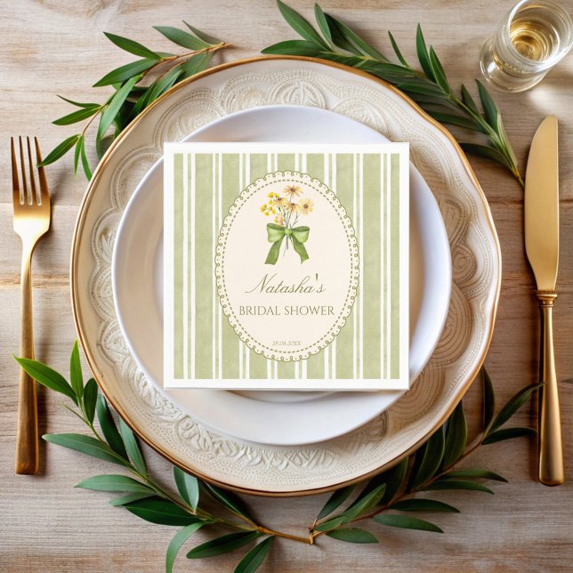 Käfig Grünstreifen Brautparty mit Monogramm Serviette (Sage green stripes grand millennial retro bridal shower personalized napkins personalized decor)