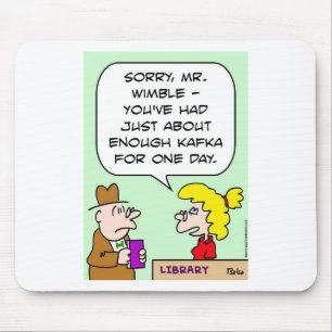 kafka Bibliothek genügende Bücher Mousepad