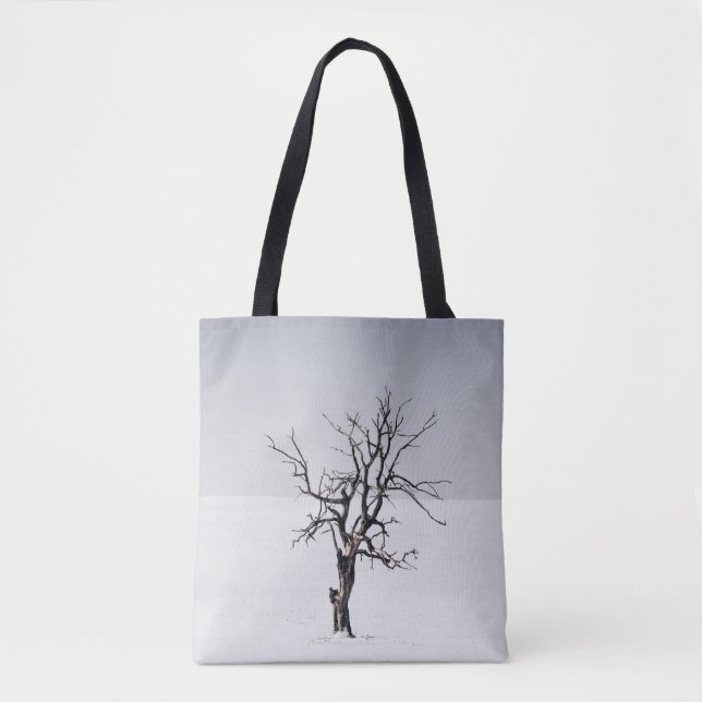 KAHLER BAUM MITTEN IM SCHNEE (Vorderseite)